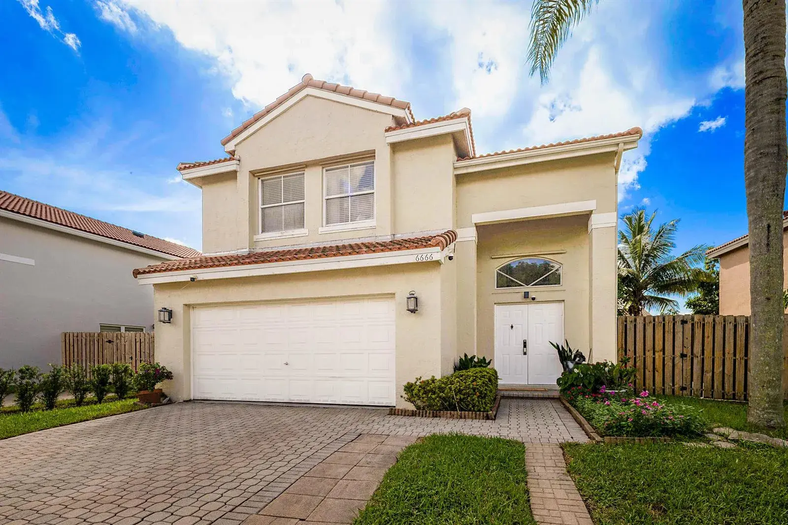 6666 Saltaire Terrace, Margate FL 33063
