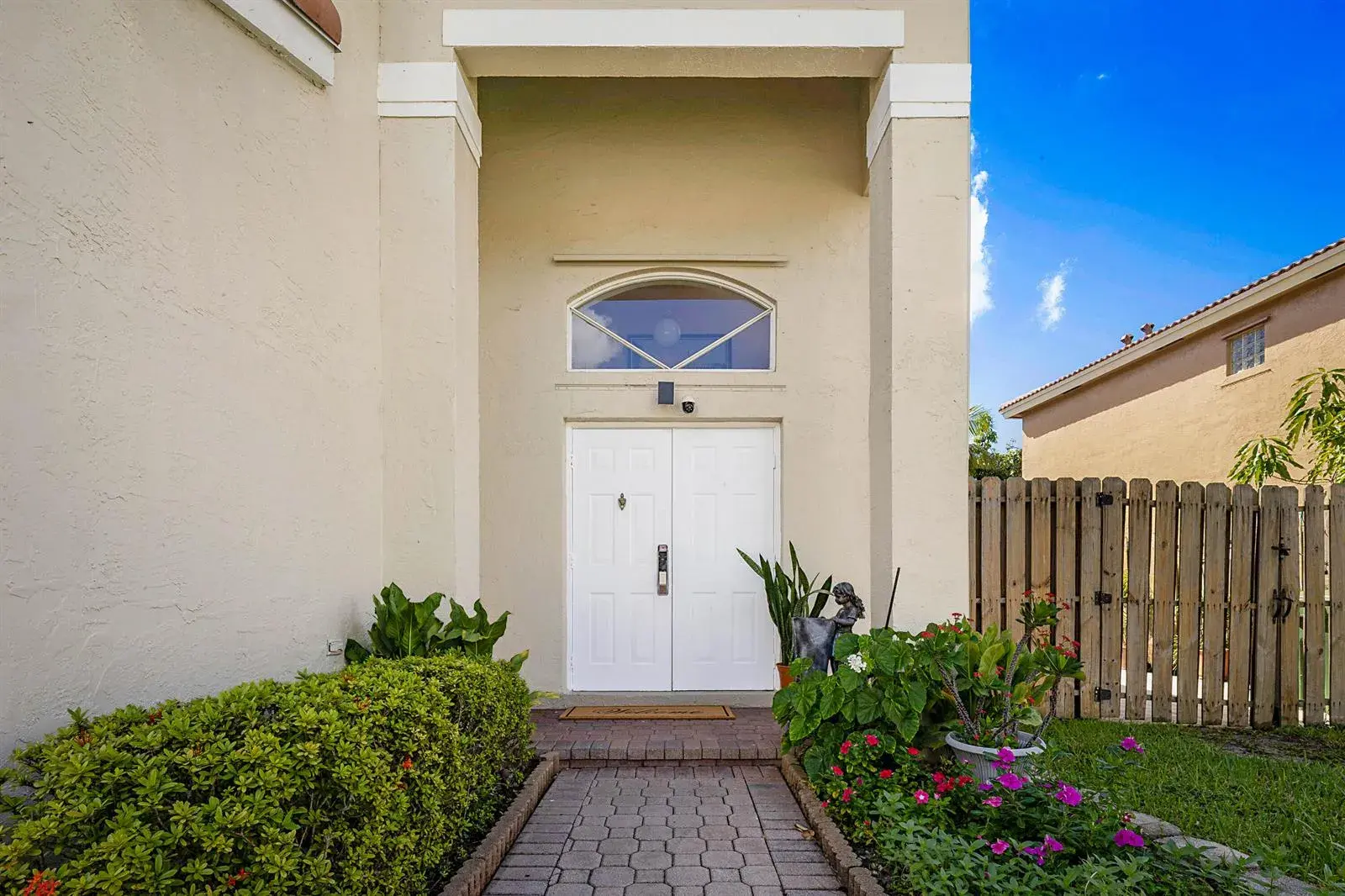 6666 Saltaire Terrace, Margate FL 33063