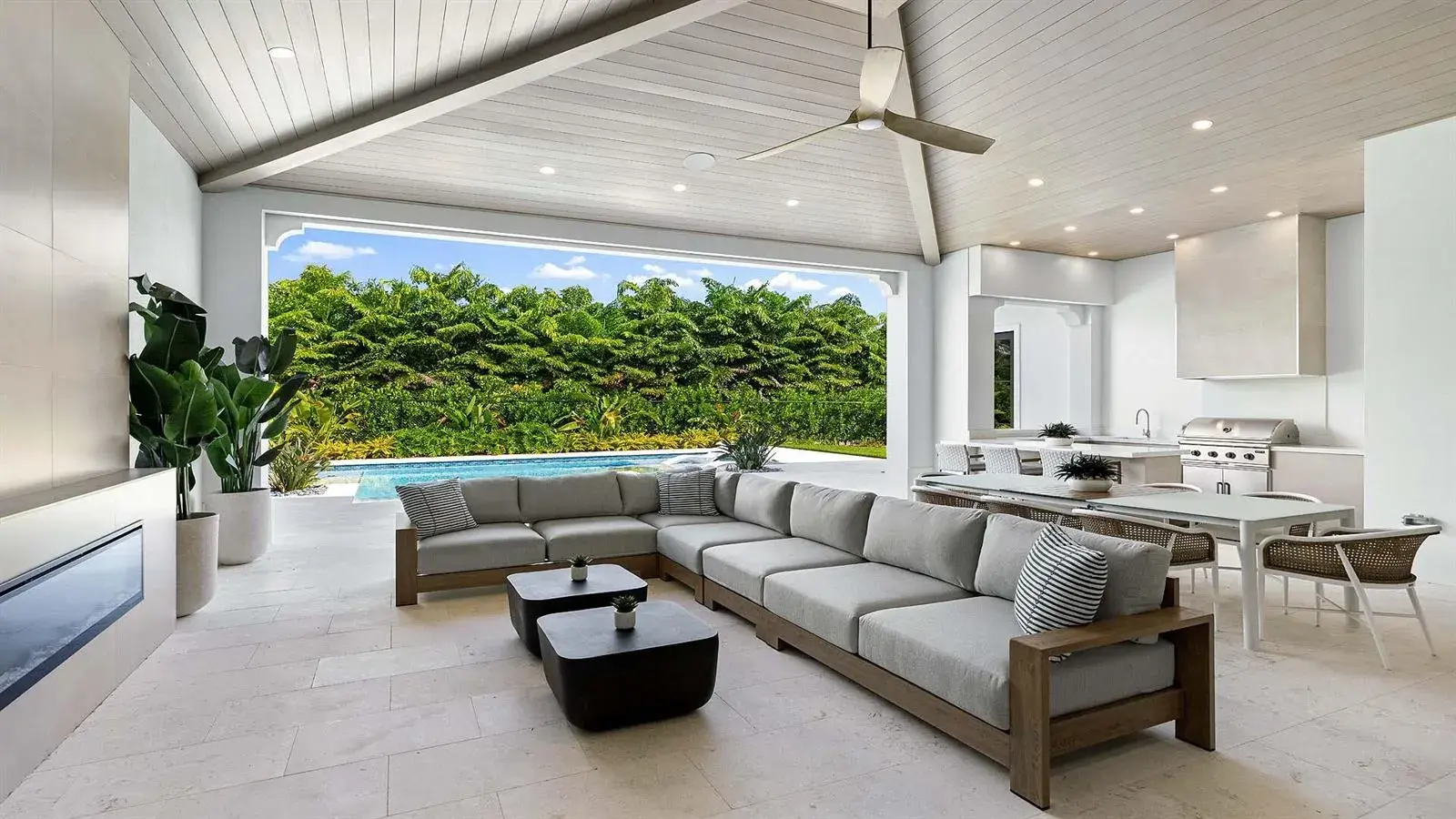 2775 Ave Au Soleil, Gulf Stream FL 33483