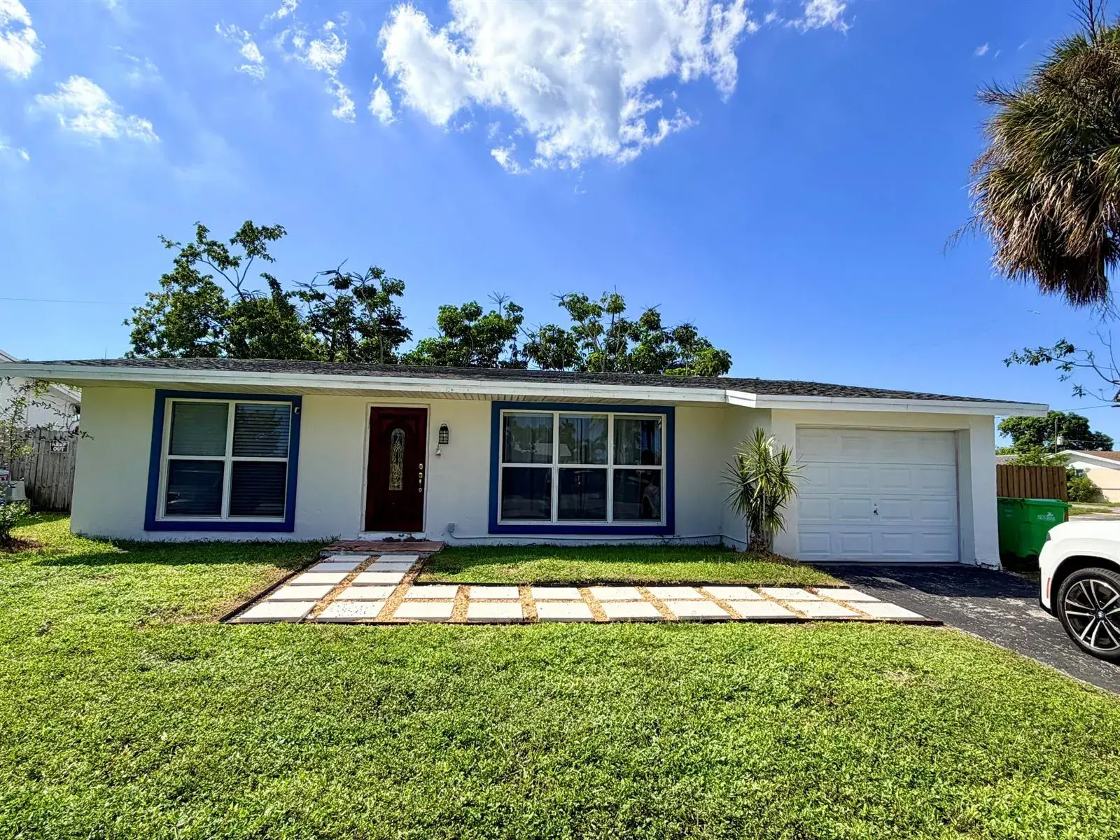 3 bedroom 2 bath Residential for sale at 2551 NW 98TH Avenue, Sunrise FL 33322