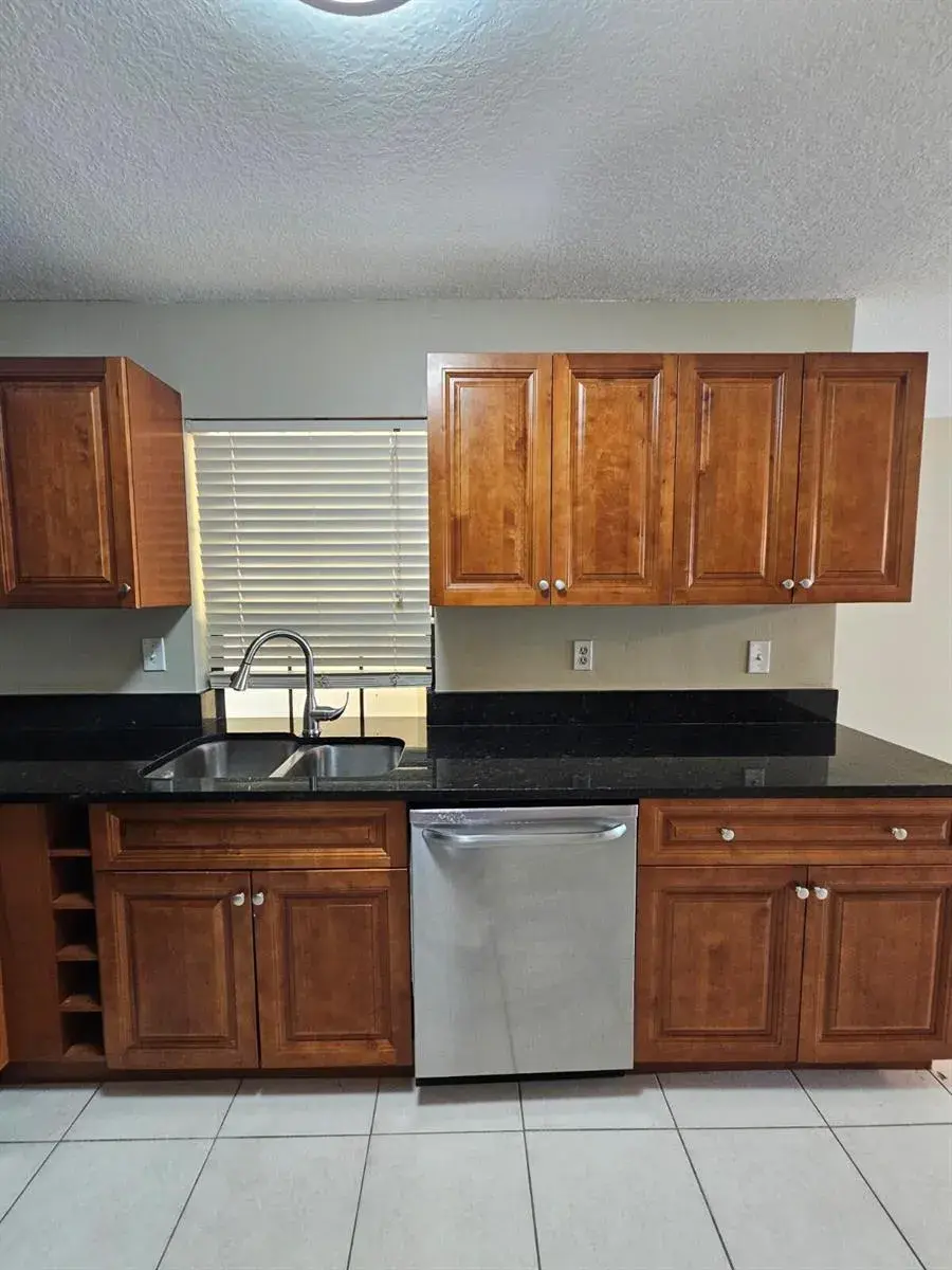 2600 Greenwood Terrace # 102, Boca Raton FL 33431
