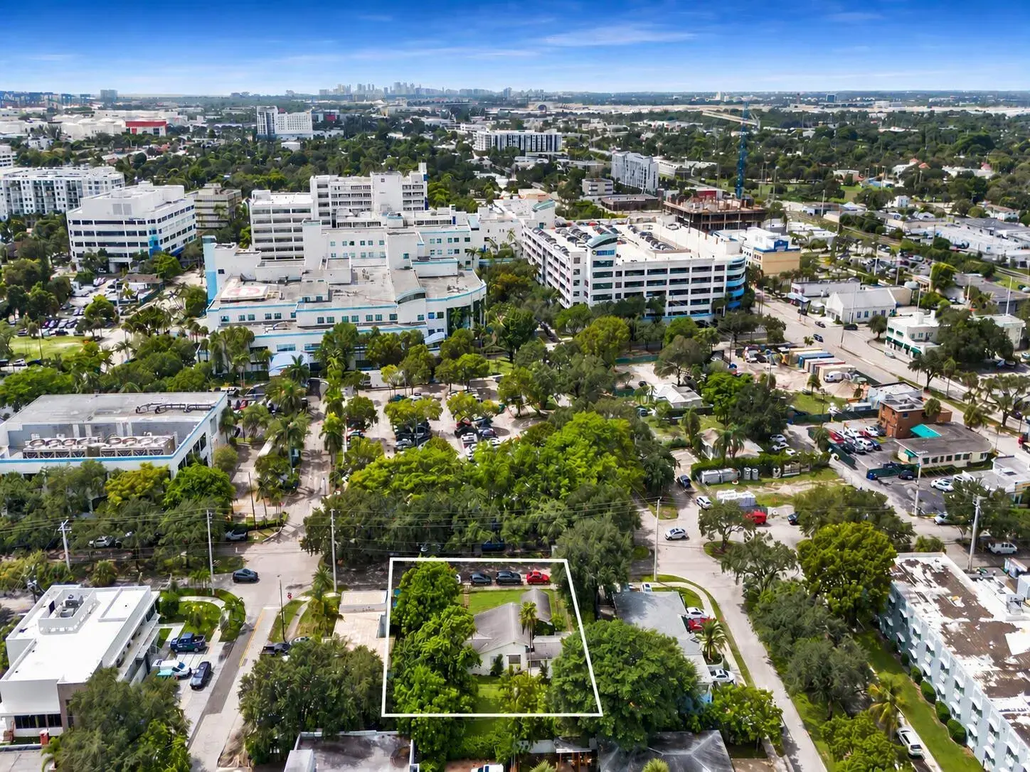 111 SE 14TH Street, Fort Lauderdale FL 33316