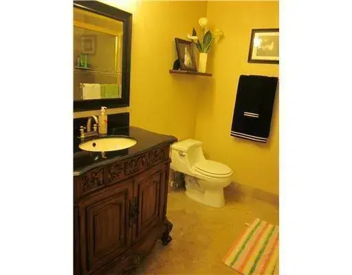 4056 EASTRIDGE Drive, Deerfield Beach FL 33064