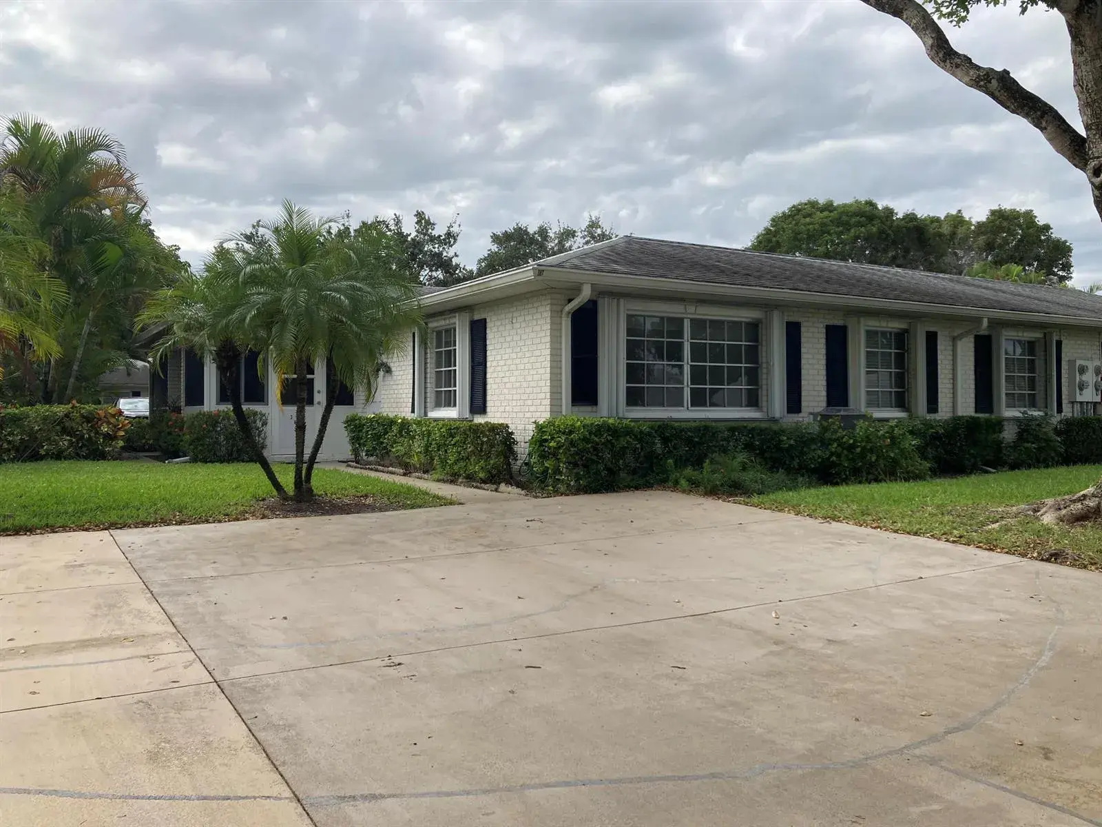 2 bedroom 2 bath Residential for sale at 10105 S 44th Terrace S, Boynton Beach FL 33436