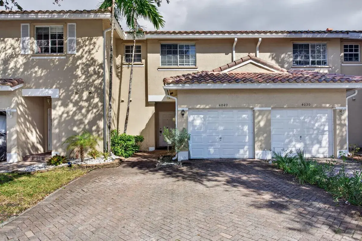 4040 NW 90TH Way, Sunrise FL 33351