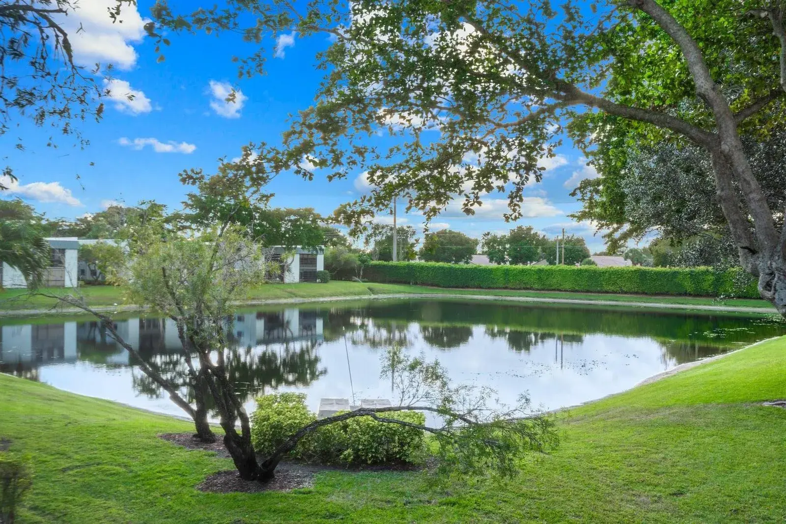 2 bedroom 2 bath Residential for sale at 15054 ASHLAND Place # 90, Delray Beach FL 33484