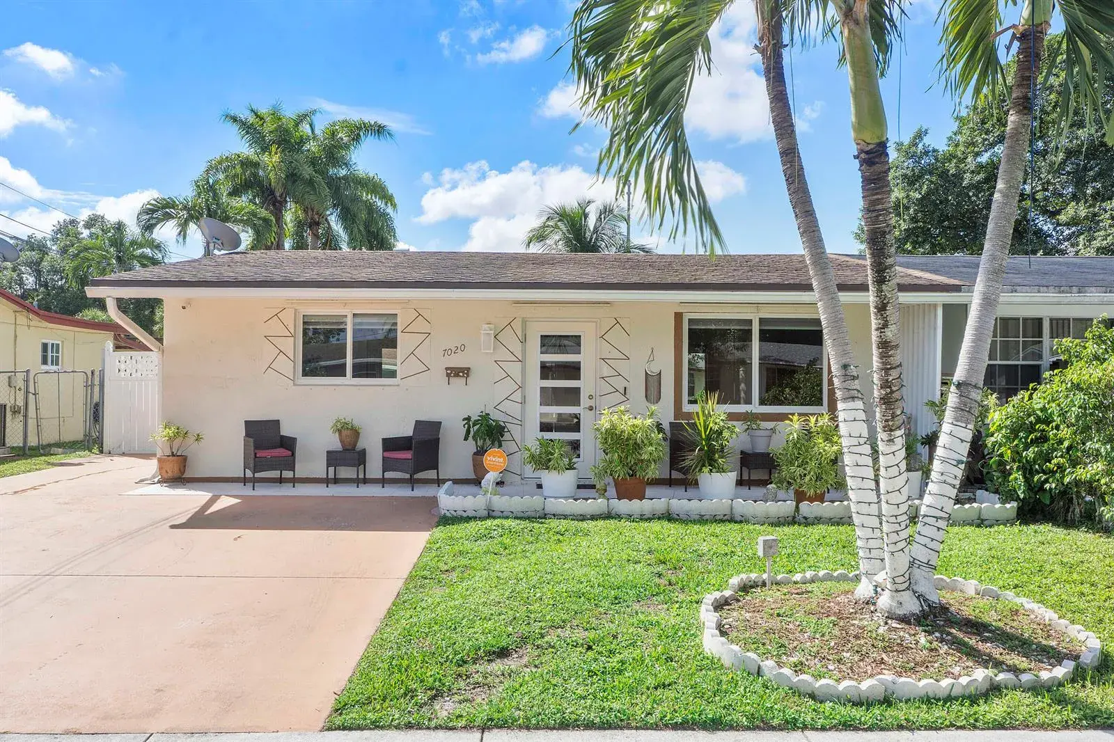 2 bedroom 2 bath Residential for sale at 7020 SW 20TH, North Lauderdale FL 33068