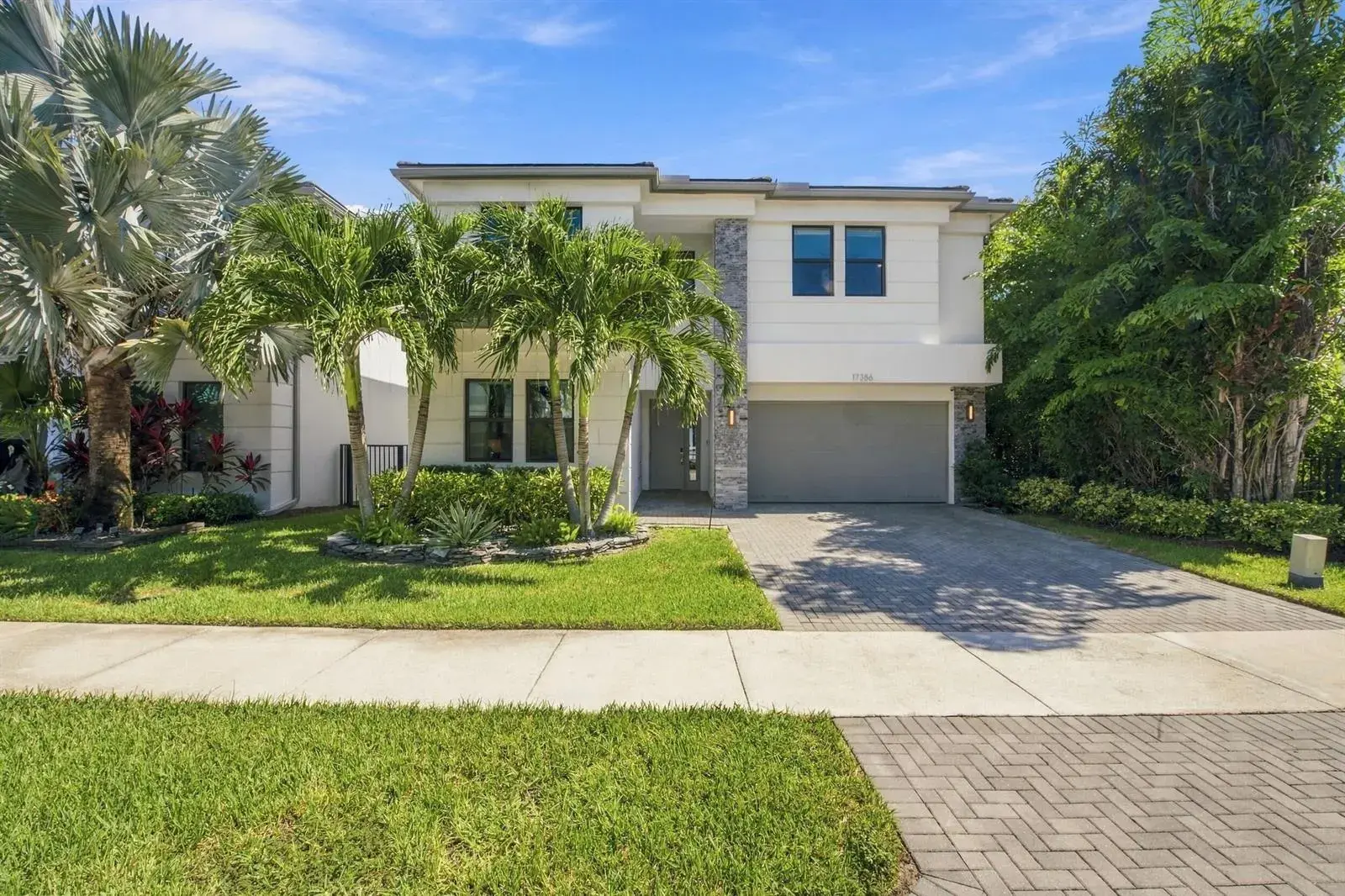 17386 Sea Blossom Way, Boca Raton FL 33496