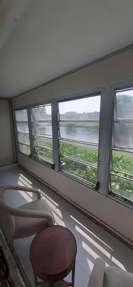 26 Sheffield B, West Palm Beach FL 33417