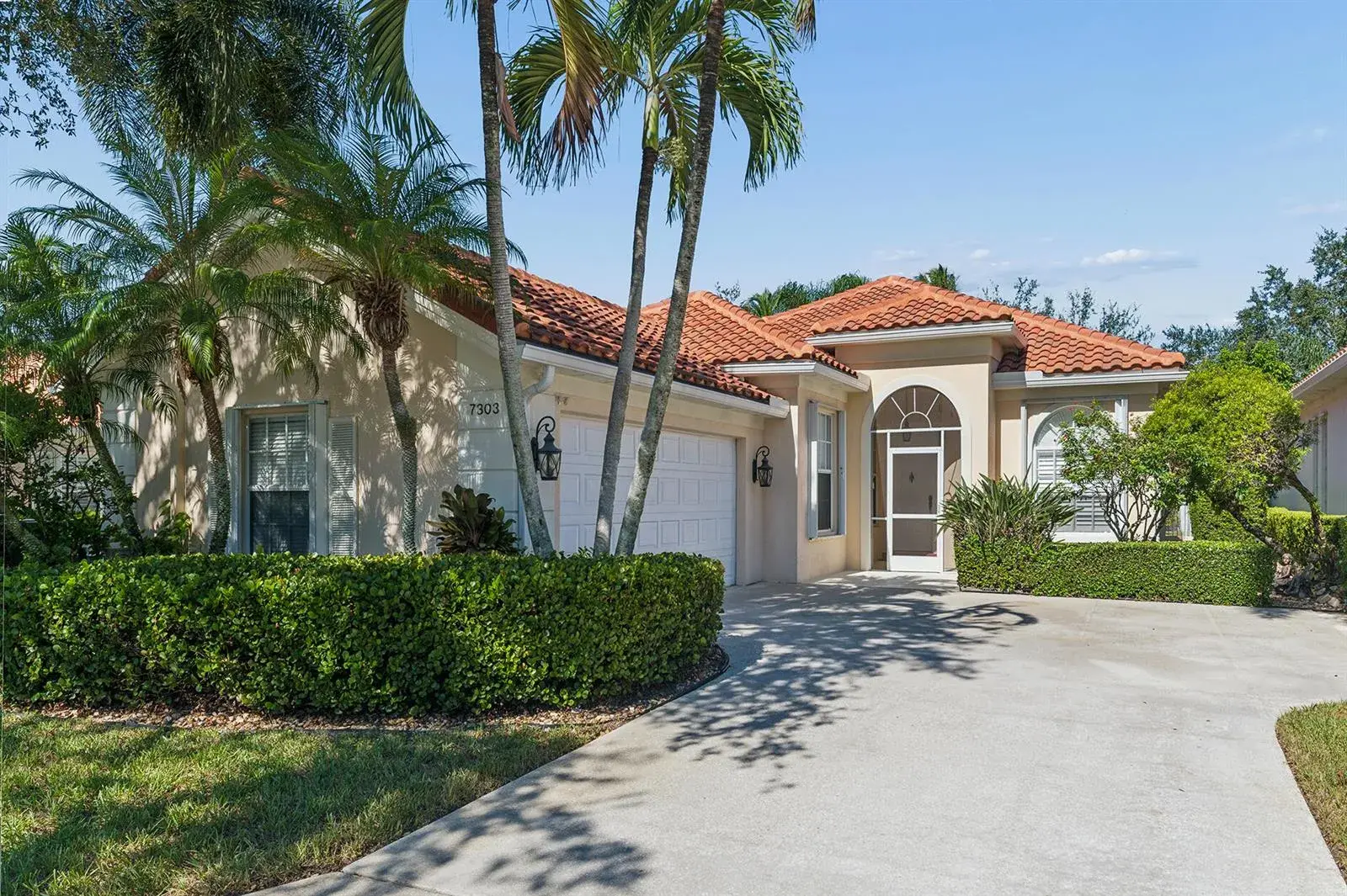 4 bedroom 2 bath Residential for sale at 7303 Deer Point Lane, West Palm Beach FL 33411