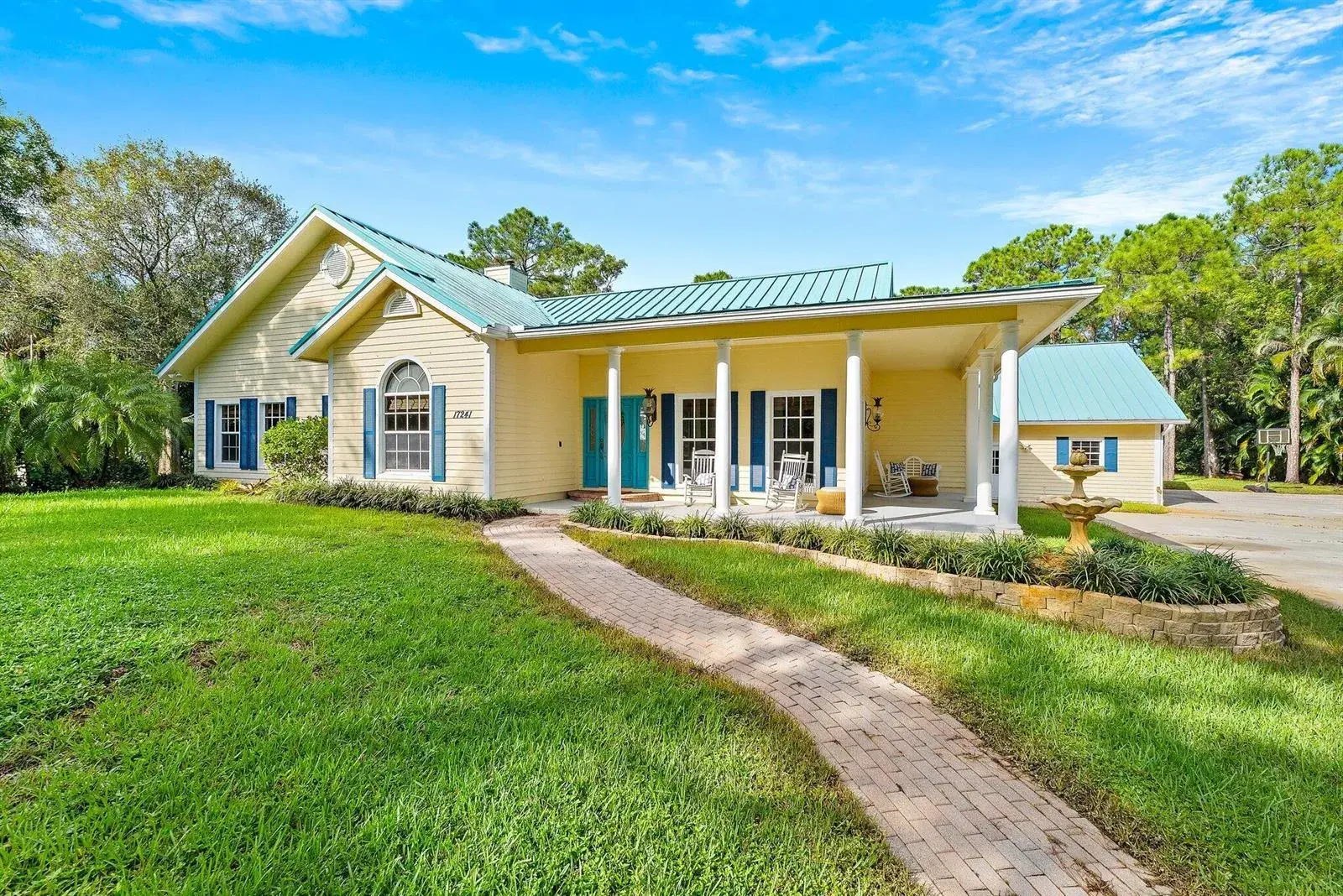 4 bedroom 2 bath Residential for sale at 17241 123RD Terrace N, FL 33478