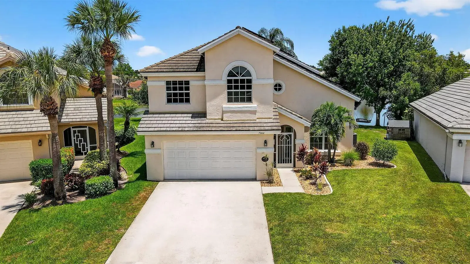 3 bedroom 2 bath Residential for sale at 7362 ASHLEY SHORES Circle, Lake Worth FL 33467