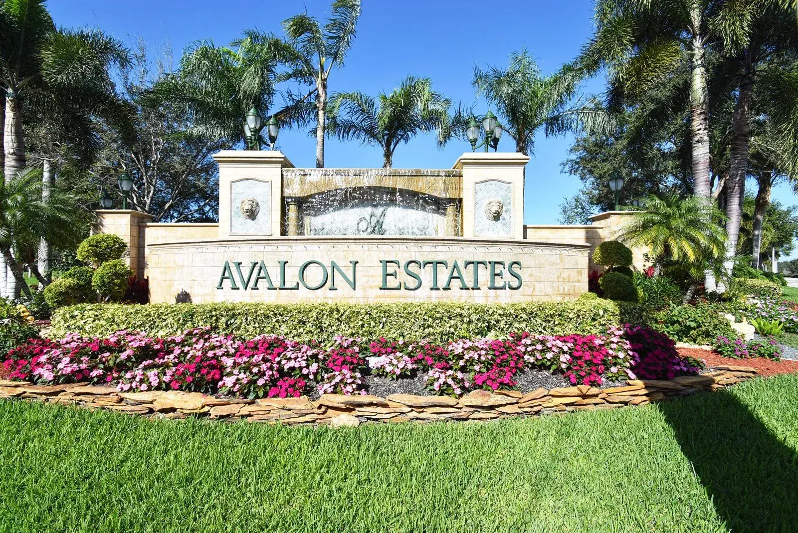 3 bedroom 2 bath Residential for sale at 7575 New Holland Way, Boynton Beach FL 33437