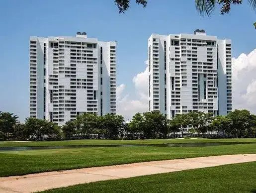 3 bedroom 3 bath Residential for sale at 20355 NE 34TH Court # 227, Aventura FL 33180