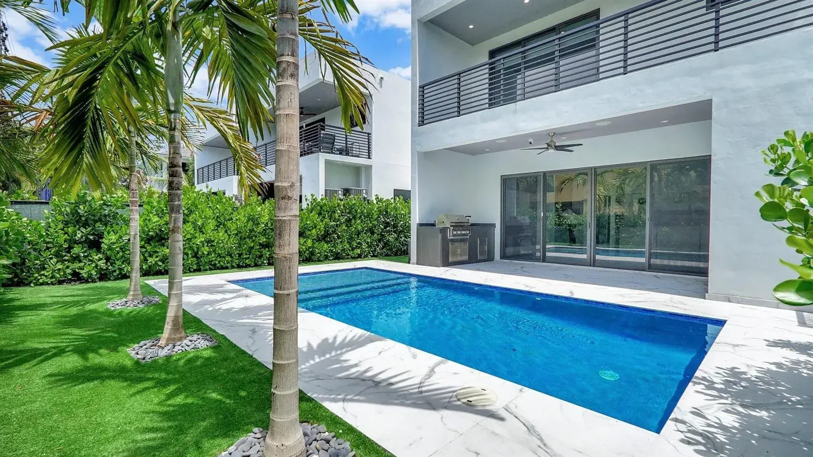 3 bedroom 3 bath Residential Lease for rent at 1620 NE 5TH Court # B, Fort Lauderdale FL 33301