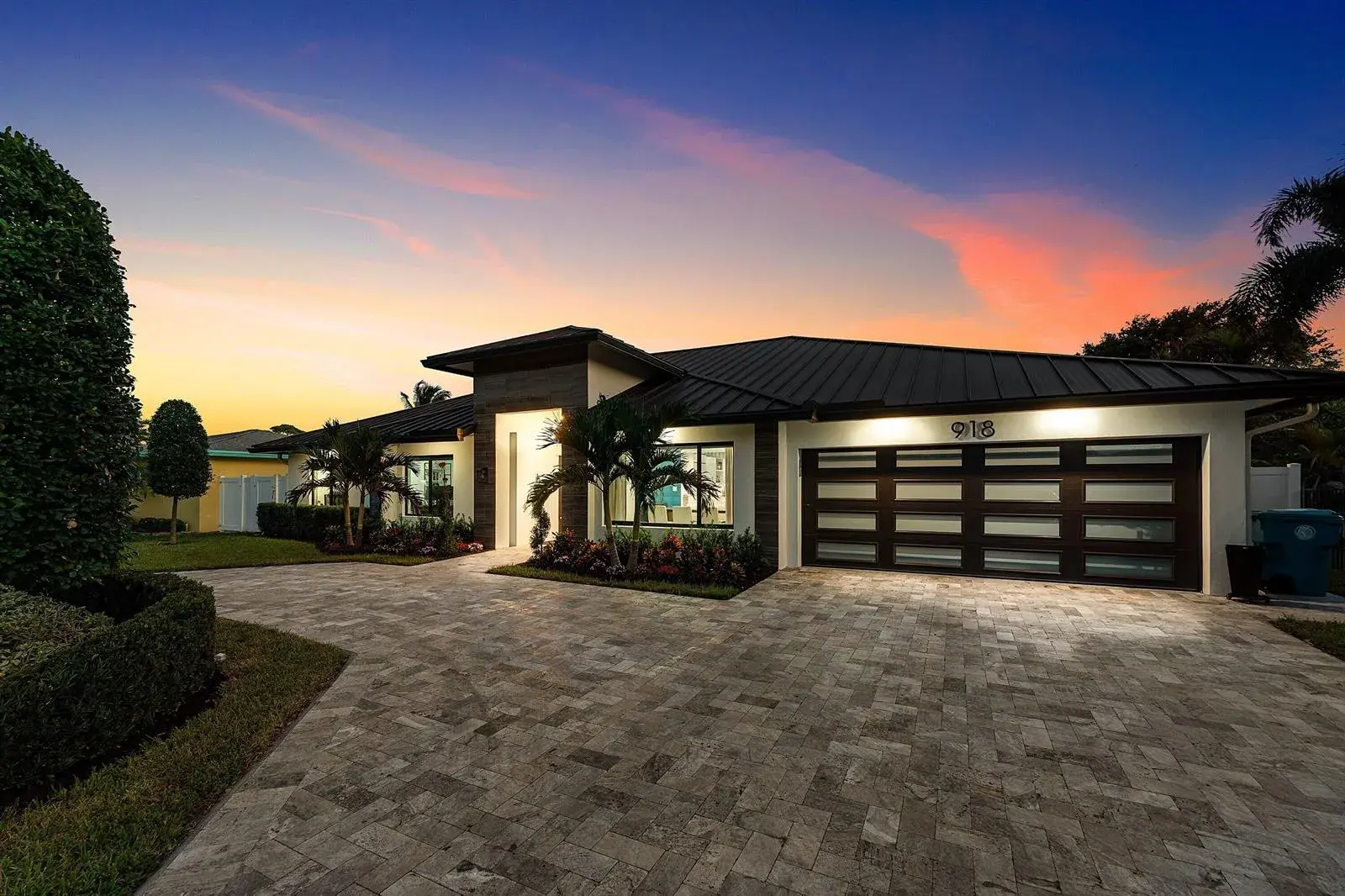 918 SW 28th Avenue, Boynton Beach FL 33435