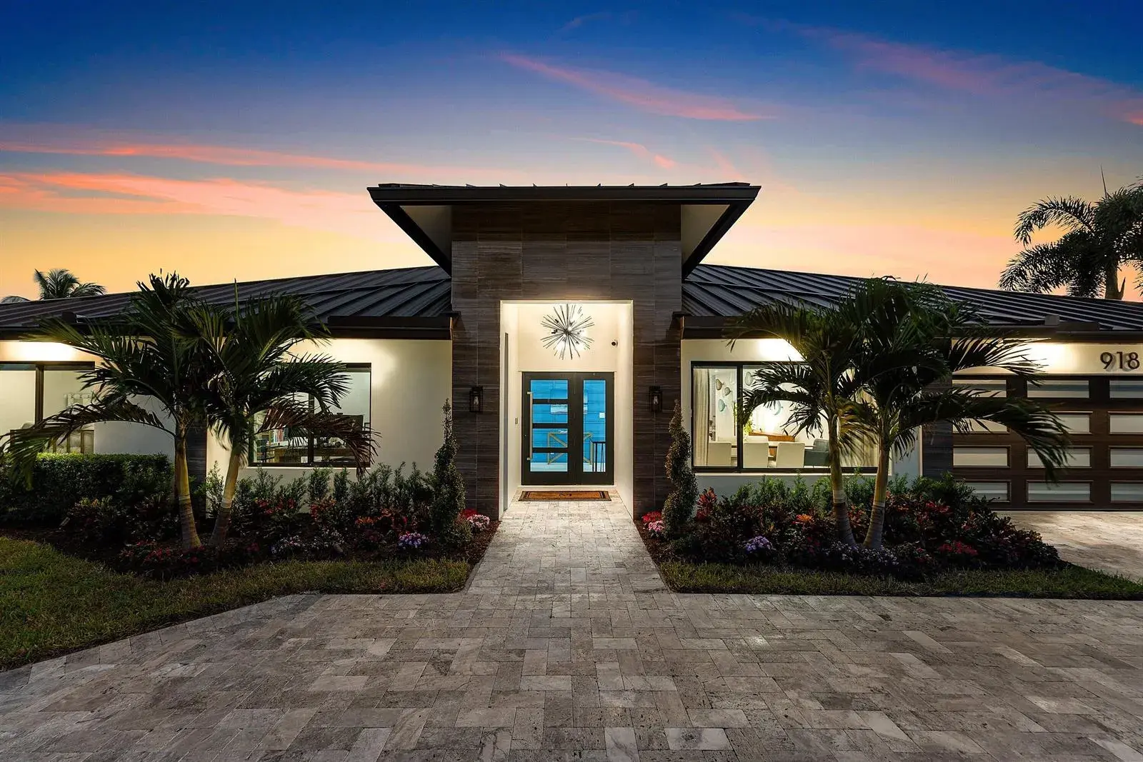 918 SW 28th Avenue, Boynton Beach FL 33435