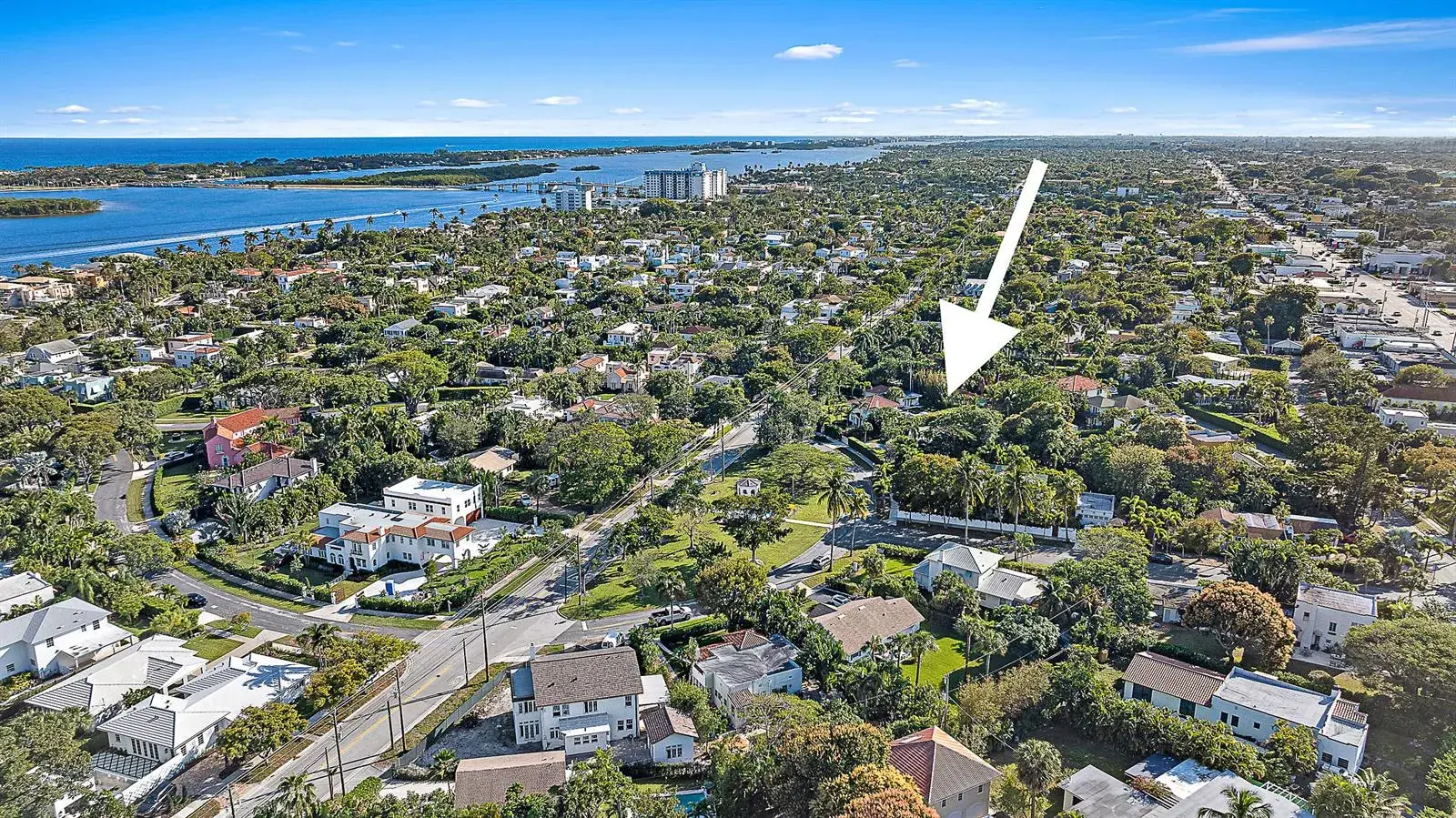 3 bedroom 3 bath Residential for sale at 308 Buckingham Road, West Palm Beach FL 33405