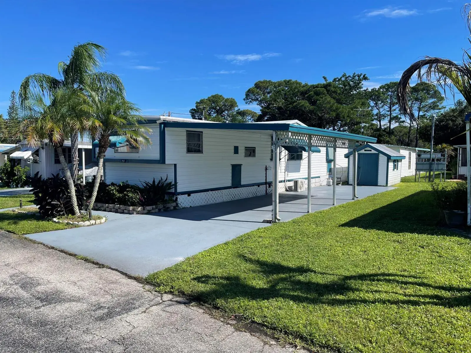 5400 SE Jack Avenue # I3, Stuart FL 34997