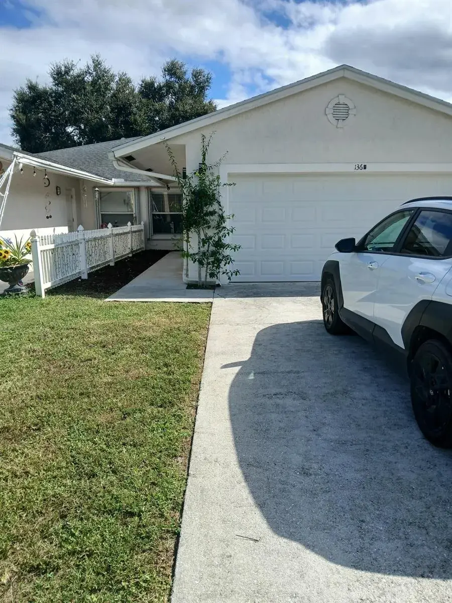 3 bedroom 2 bath for sale at 136 SPARROW Drive # B, Royal Palm Beach FL 33411