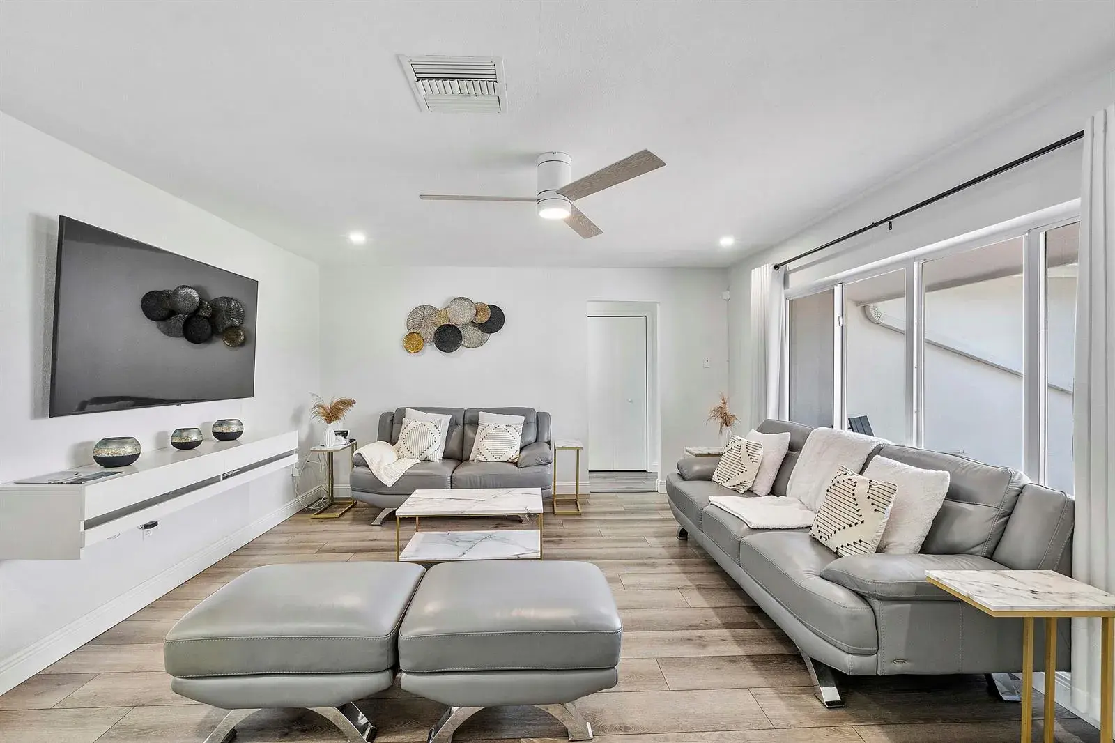 4070 NE 15TH Avenue, Oakland Park FL 33334