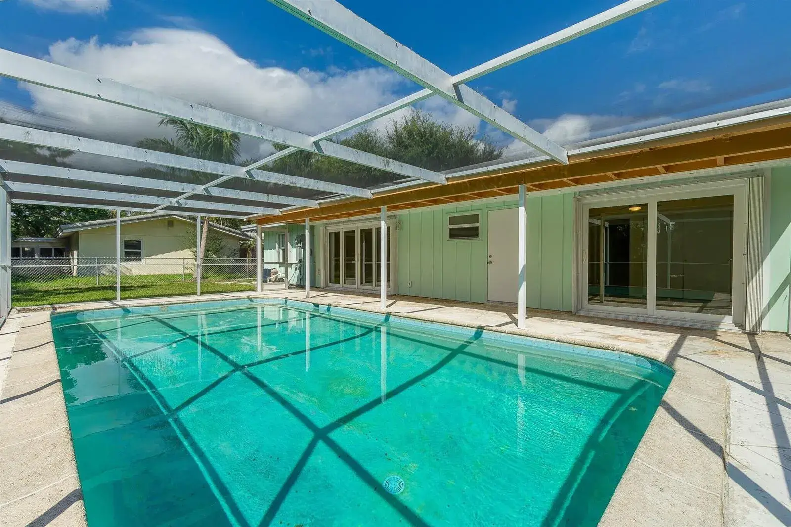 2 bedroom 2 bath Residential for sale at 1166 SW 4th Street, Boca Raton FL 33486