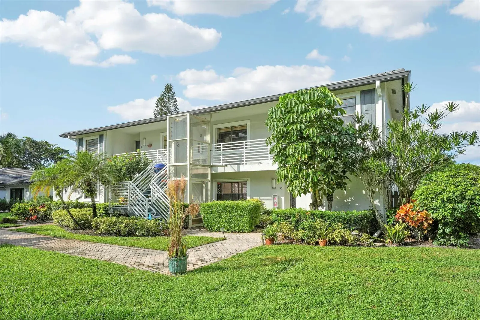 2 bedroom 2 bath Residential for sale at 2 Southport Lane # D, Boynton Beach FL 33436