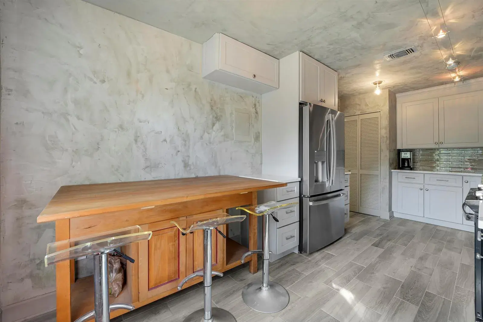 2 Southport Lane # D, Boynton Beach FL 33436