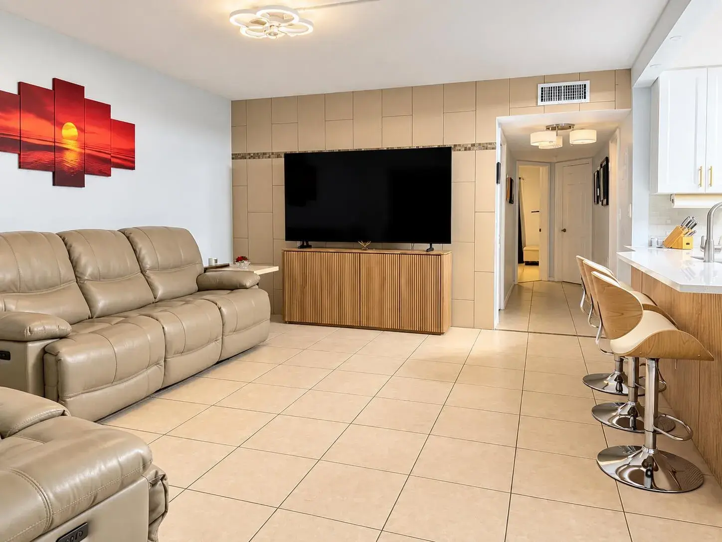 2381 SUNSET Avenue # 101, FL 33461