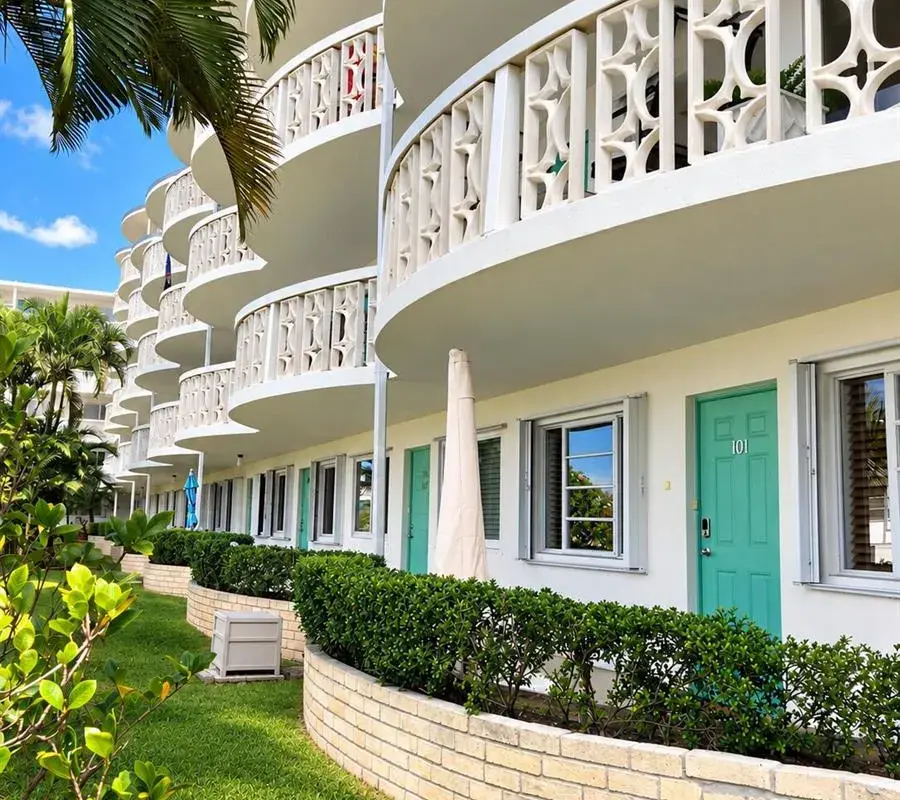 2381 SUNSET Avenue # 101, FL 33461