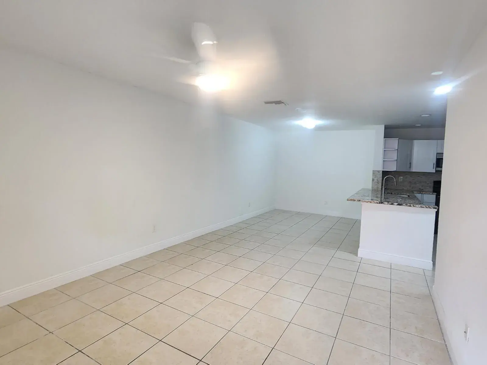 6013 10TH Avenue N # 208, FL 33463