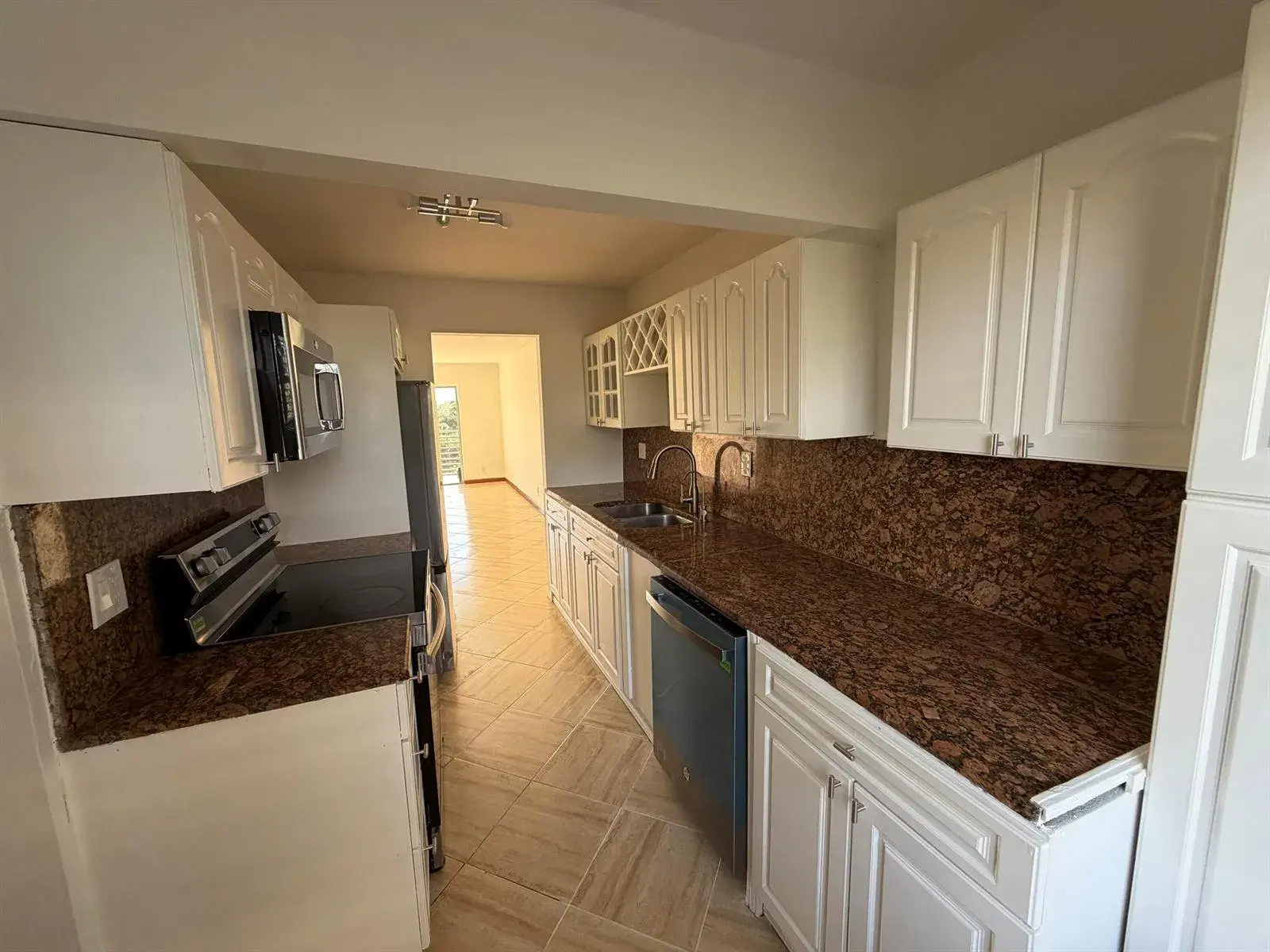 3120 N PINE ISLAND Road # 403, Sunrise FL 33351