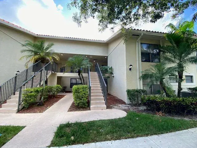 3 bedroom 2 bath Residential for sale at 1601 Windorah Way # G, West Palm Beach FL 33411