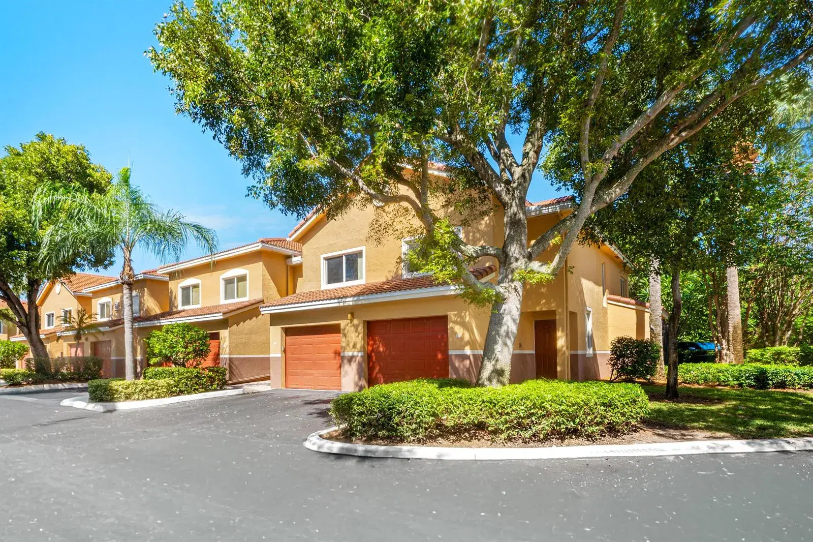 1100 Scotia Drive # 108, Hypoluxo FL 33462