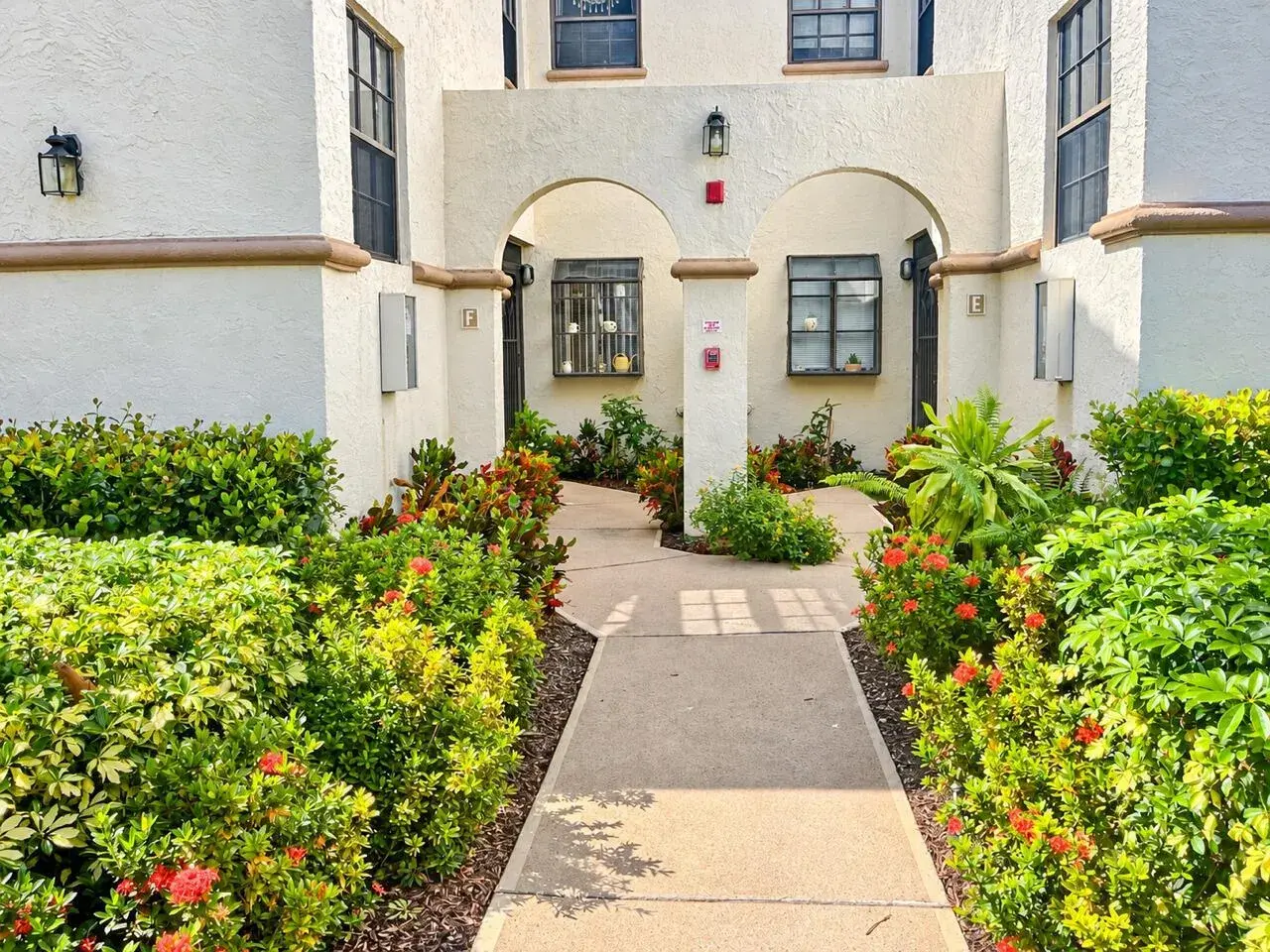 3 bedroom 2 bath Residential for sale at 5253 BRISATA Circle # F, Boynton Beach FL 33437