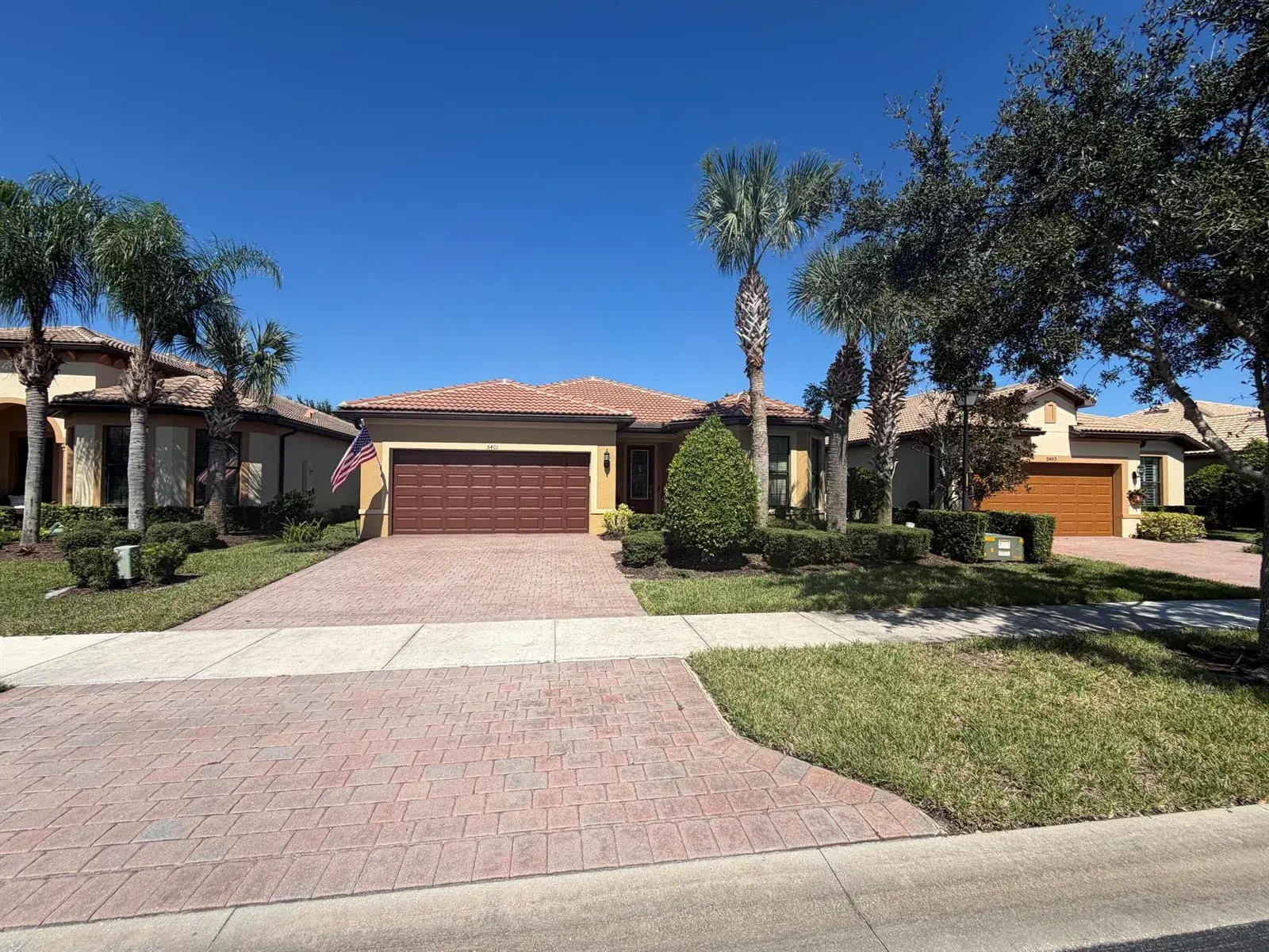 5401 ANTIGUA Circle, Vero Beach FL 32967