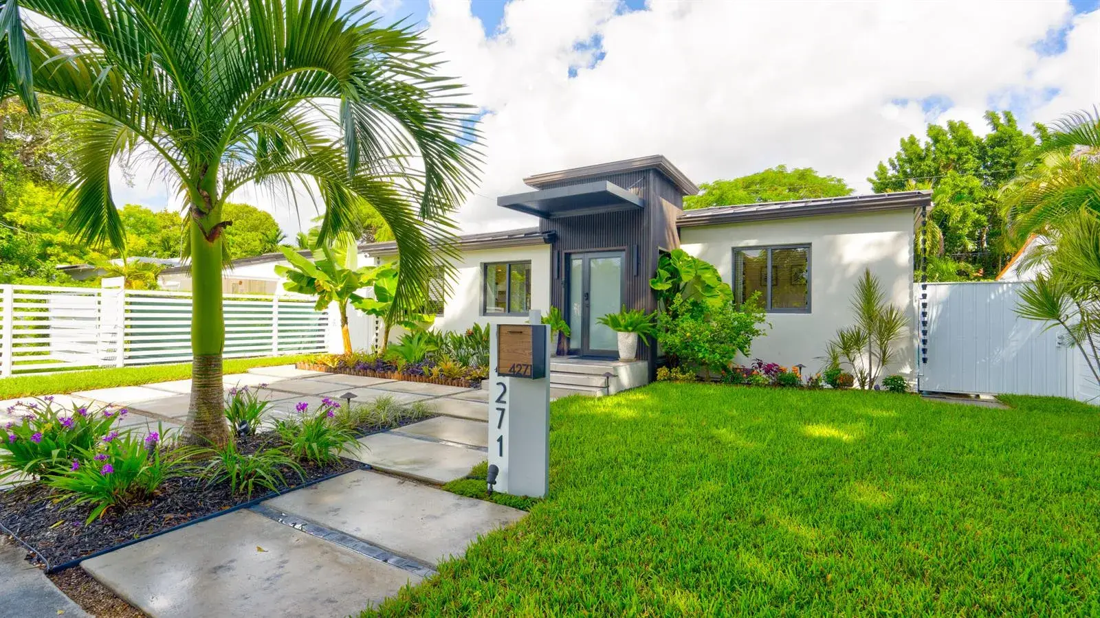 3 bedroom 3 bath Residential for sale at 4271 SW 13TH Street, Miami FL 33134