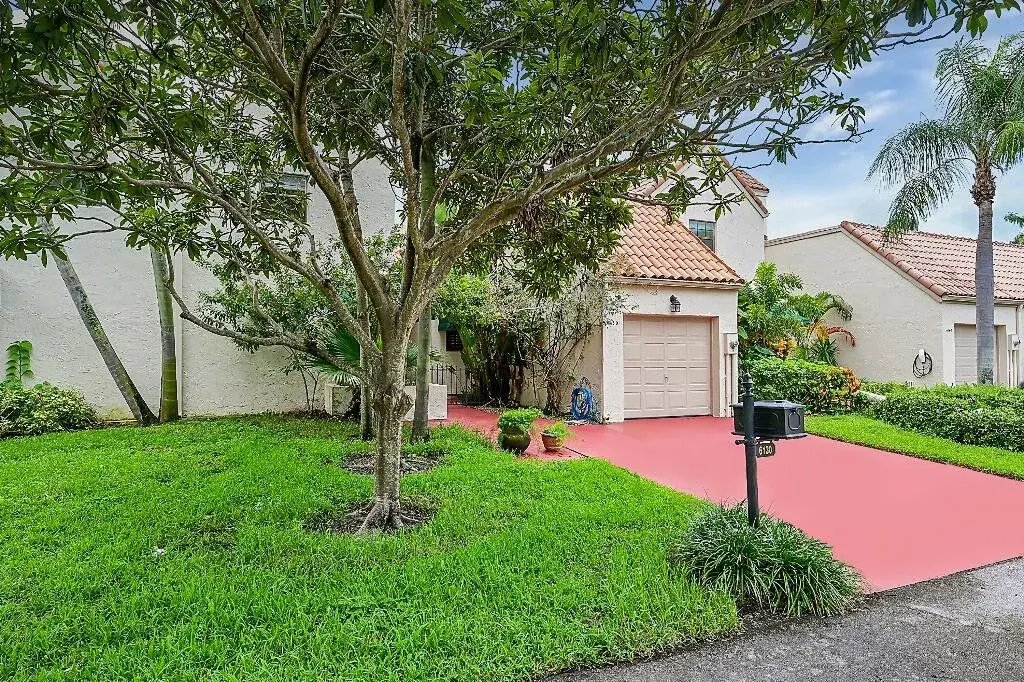 6130 Via Tierra Drive, Boca Raton FL 33433