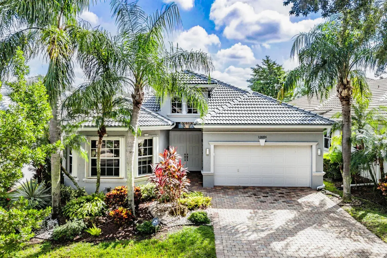 10086 Mizner Falls Way, Boynton Beach FL 33437