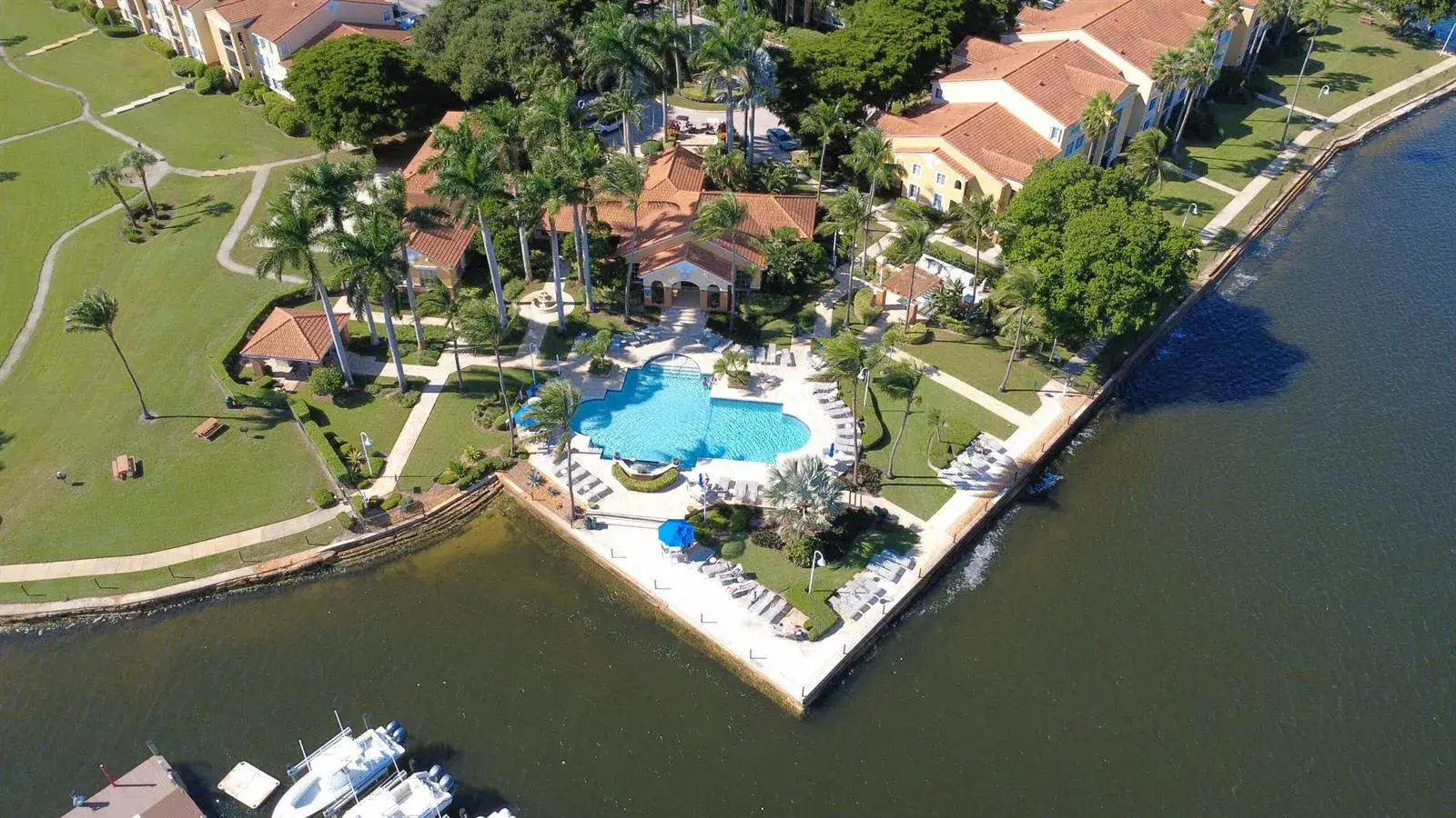 131 Yacht Club Way # 109, Hypoluxo FL 33462