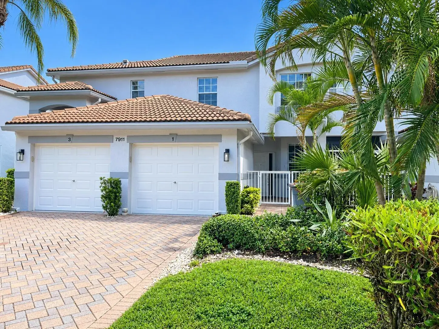 3 bedroom 2 bath Residential for sale at 7911 Laina Lane # 1, Boynton Beach FL 33437