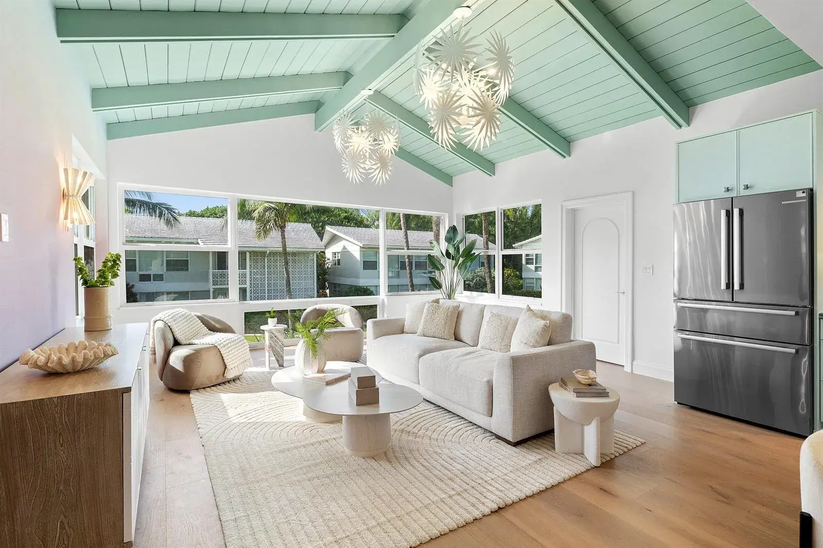 2 bedroom 2 bath Residential for sale at 320 S OCEAN # C, Delray Beach FL 33483