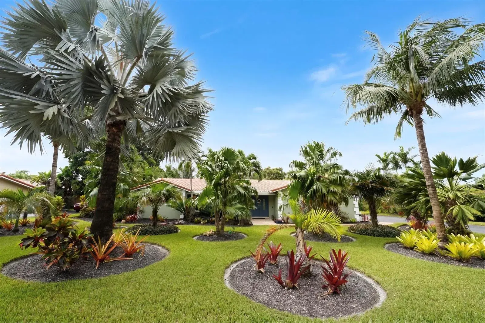 4 bedroom 2 bath Residential for sale at 10850 NW 33RD Street, Coral Springs FL 33065