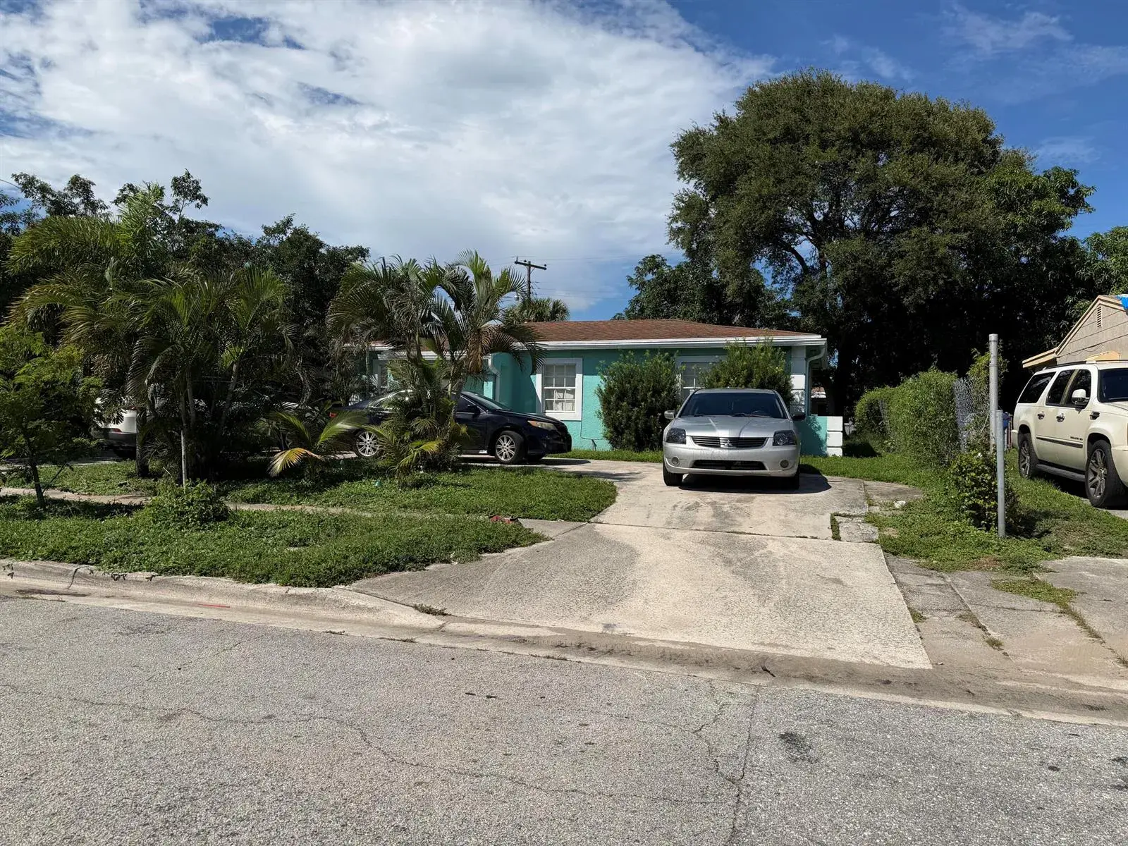 4 bedroom 2 bath Residential for sale at 386 W 15TH Street, Riviera Beach FL 33404