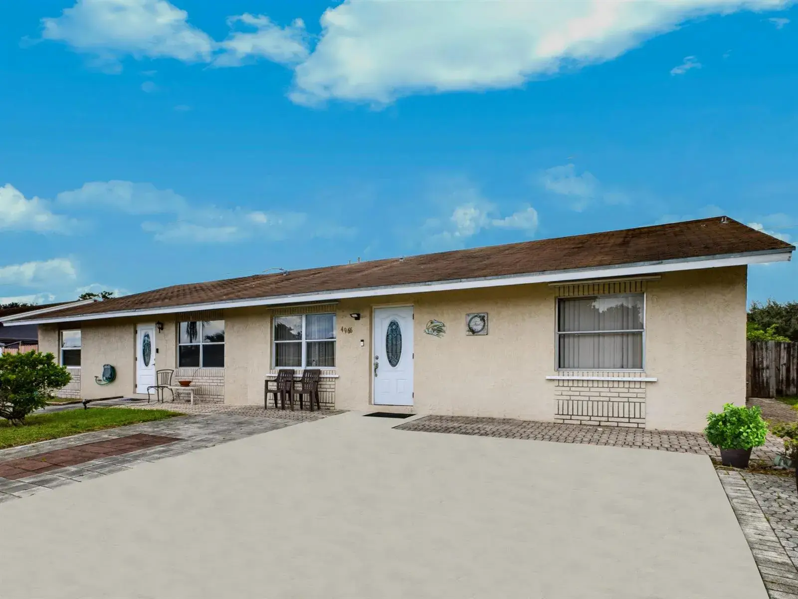 3 bedroom 2 bath Residential for sale at 4966 PIMLICO Court, West Palm Beach FL 33415