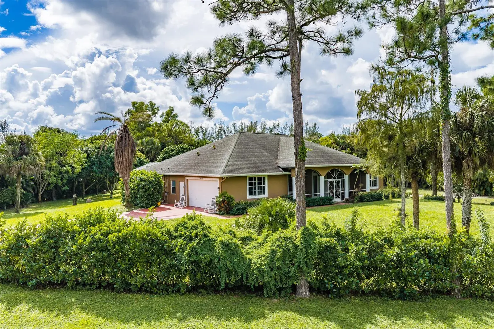 16970 W BURNS Drive W, FL 33470