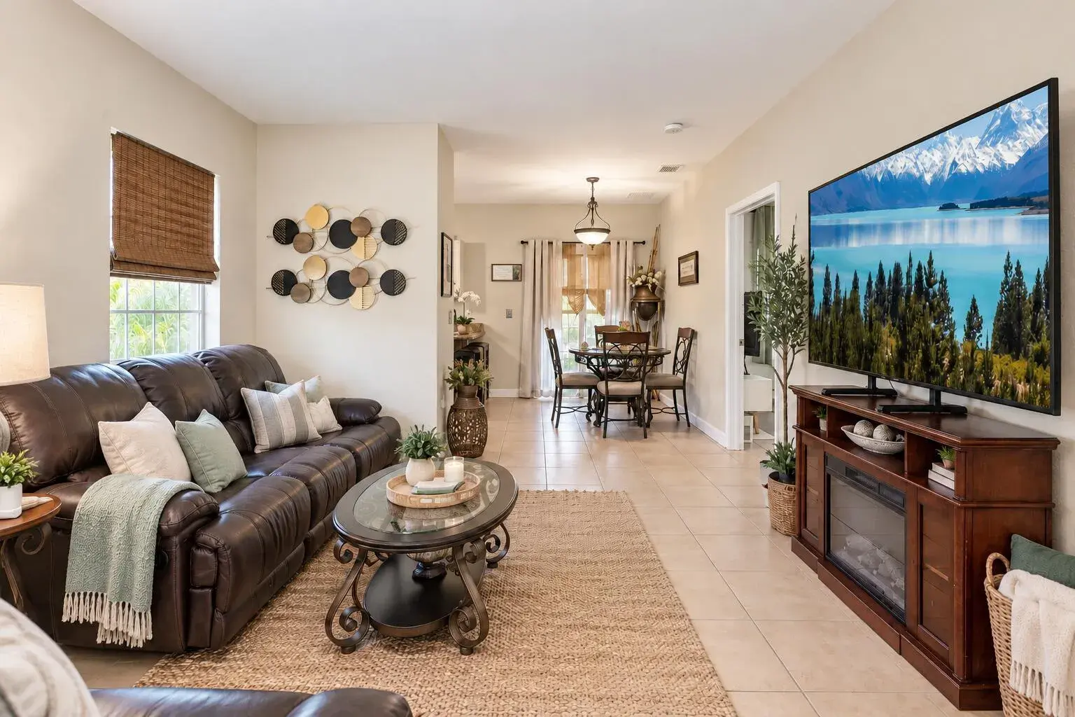 3 bedroom 2 bath Residential for sale at 2711 NE 4 Street # 101, Homestead FL 33033