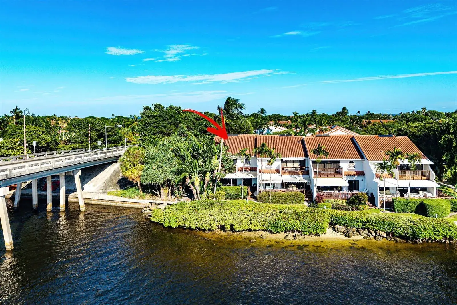 3 bedroom 2 bath Residential for sale at 5598 N Ocean Boulevard, Ocean Ridge FL 33435