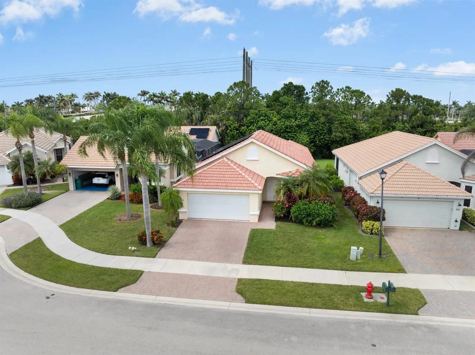 3 bedroom 2 bath Residential for sale at 808 SW MUNJACK Circle, Port St. Lucie FL 34986