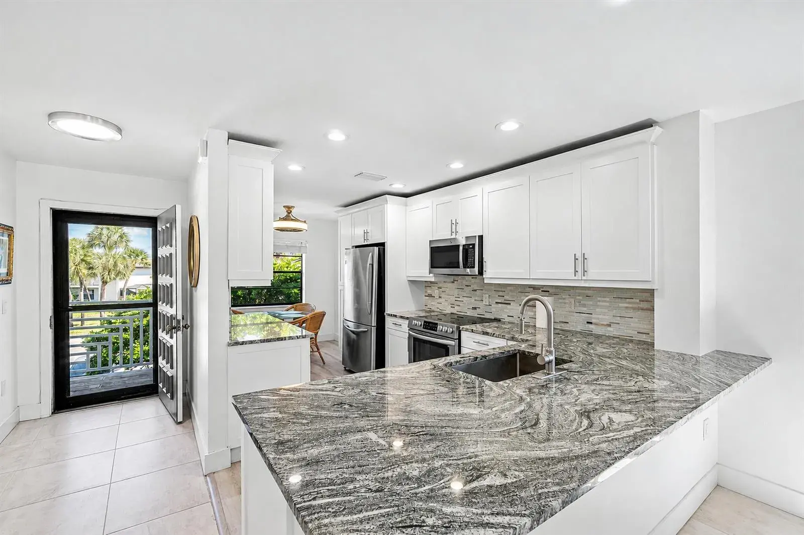 21 Southport Lane # B, Boynton Beach FL 33436